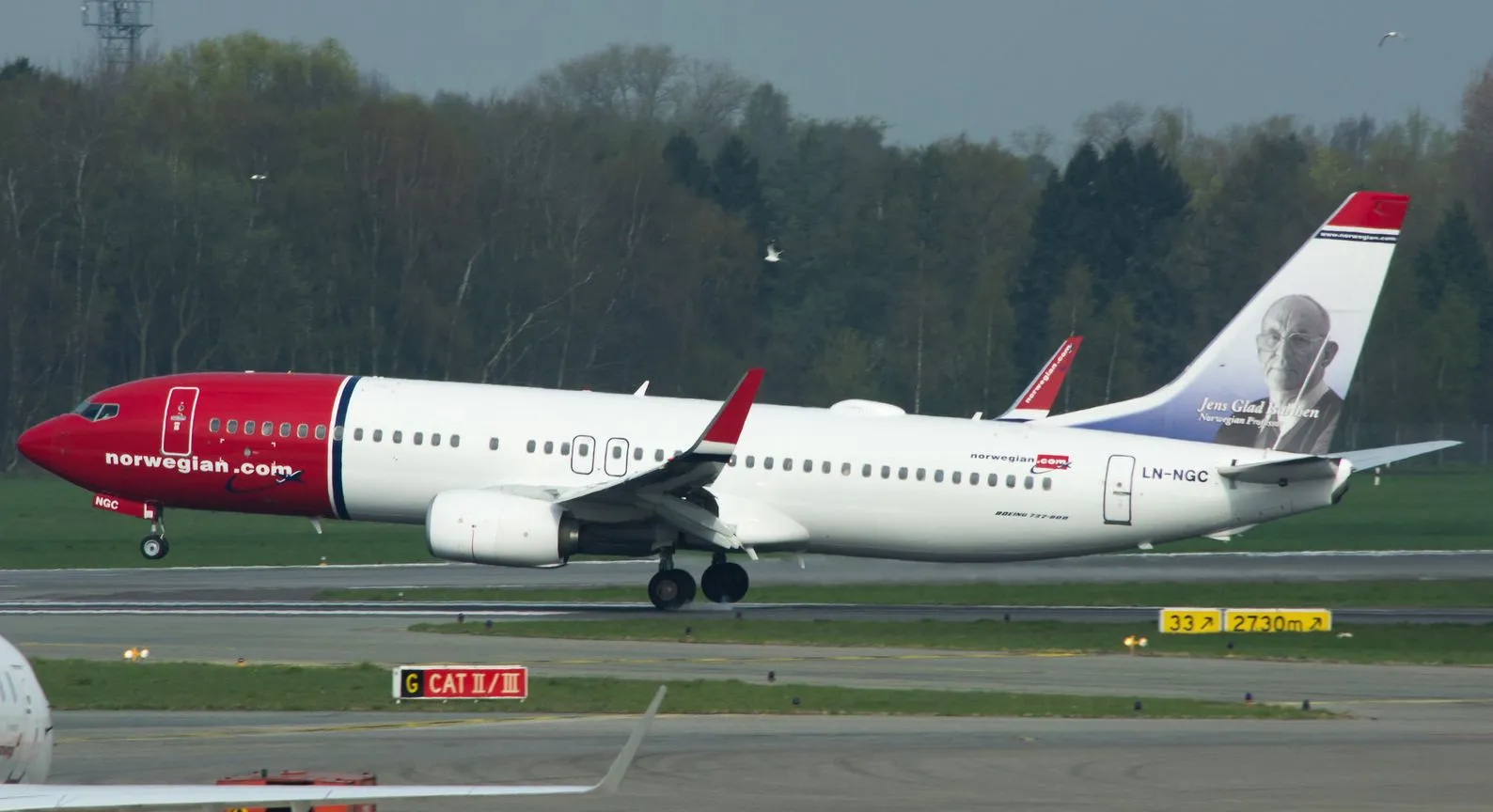 Norwegian Wants To Move 737 Health Data Over Broadband Runway GirlRunway Girl