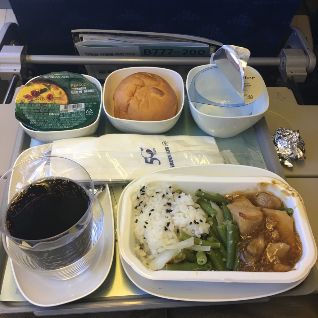 inflight meal displayed on tray