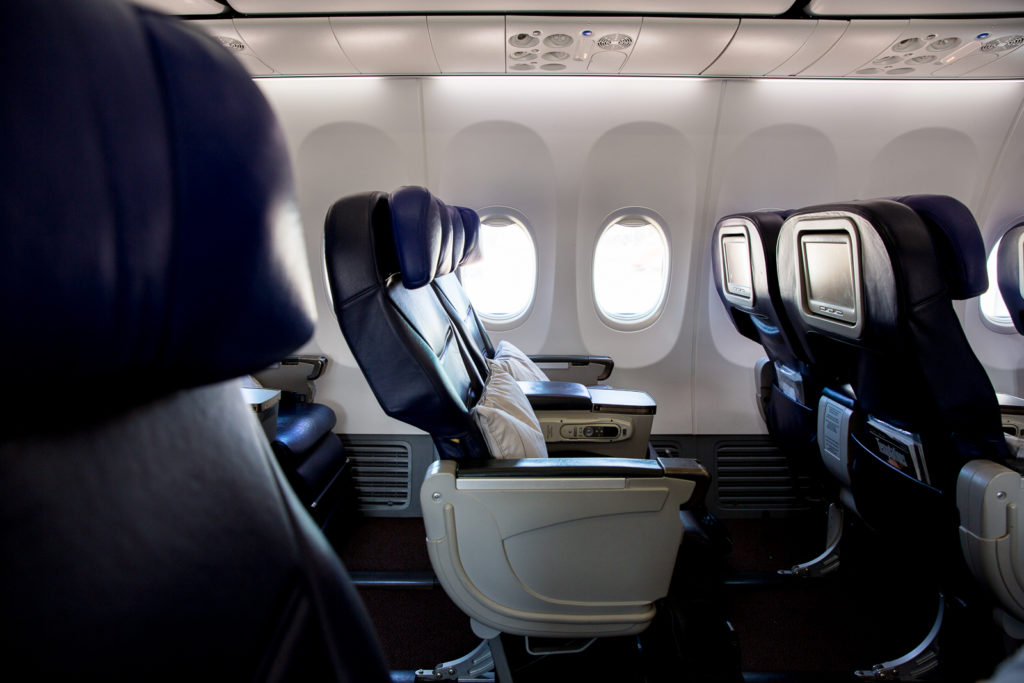 MAS Boeing 737-800 Aircraft interior showing business class seats