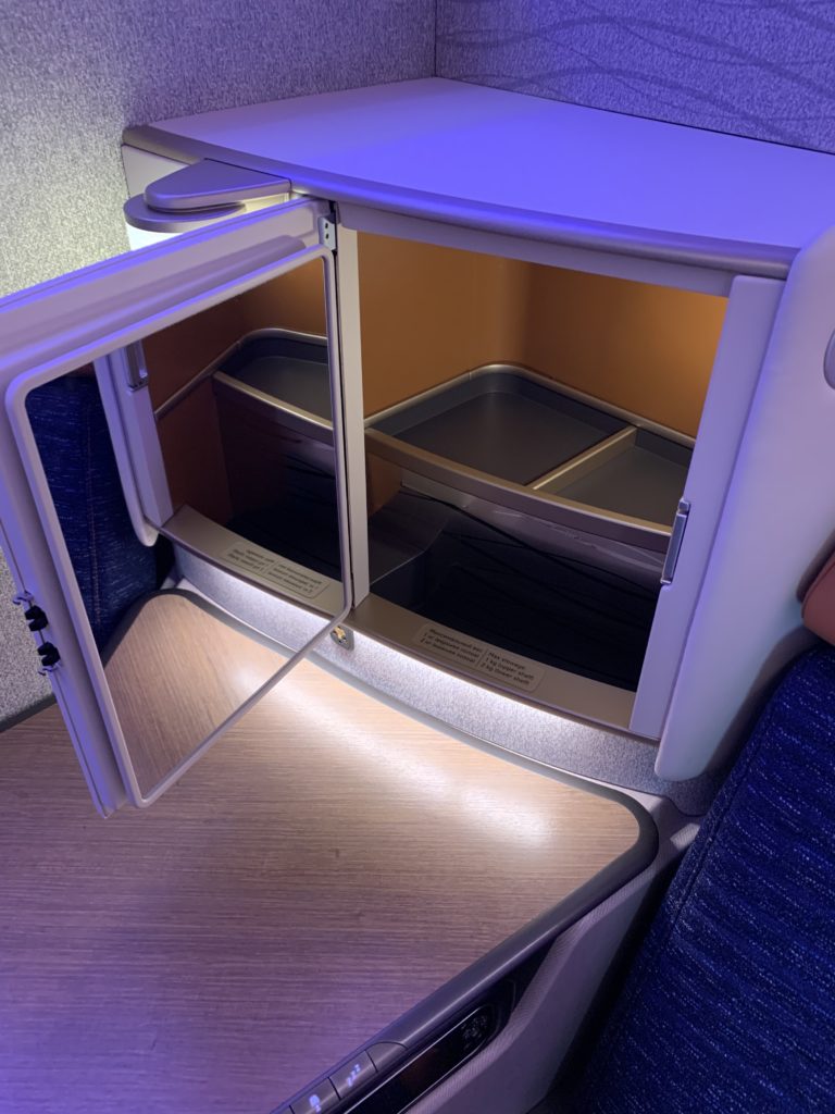 Storage compartment on the Horizon suite