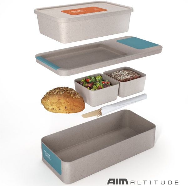 It's stackable - the ARCA boxed meal features a hot meal on the top layer, and cold food (a roll, salad and dessert) in a lower layer of the box