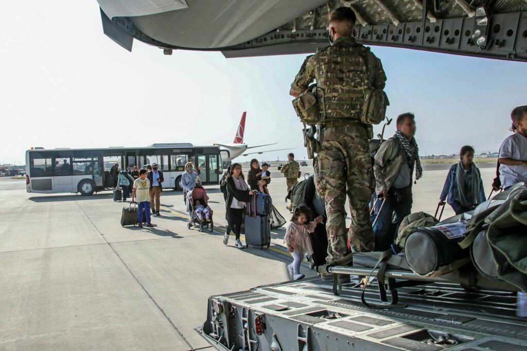 Image of British citizens and dual nationals residing in Afghanistan being relocated to the U.K. As part of Operation PITTING, the UK Armed Forces are enabling the relocation of personnel and others from Afghanistan.