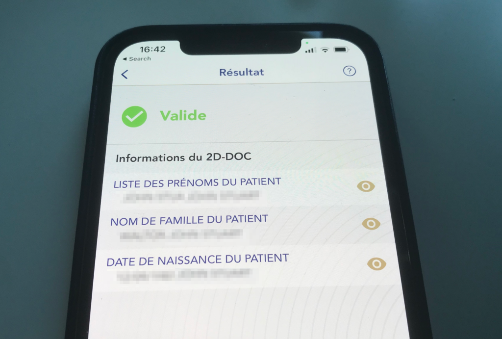 France's TACverif app being displayed on a mobile device.