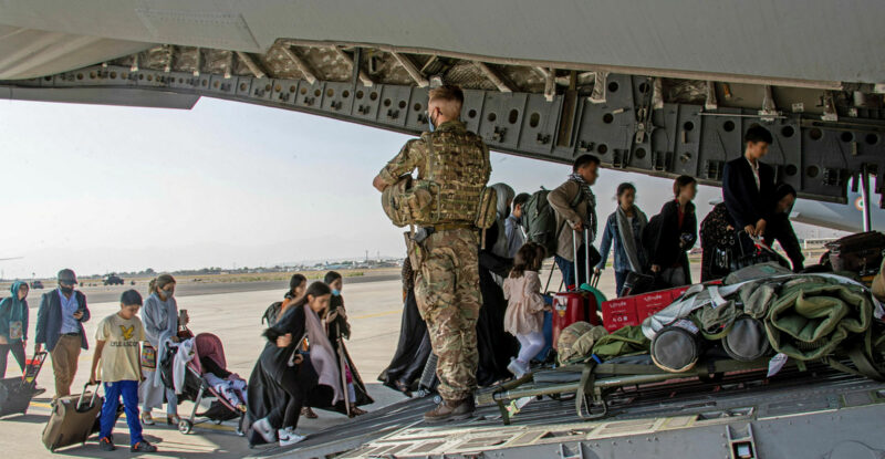 Image of British citizens and dual nationals residing in Afghanistan being relocated to the U.K. As part of Operation PITTING, the UK Armed Forces are enabling the relocation of personnel and others from Afghanistan.