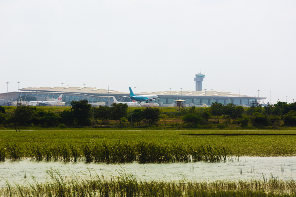 Bettakote Lake on the airport boundary