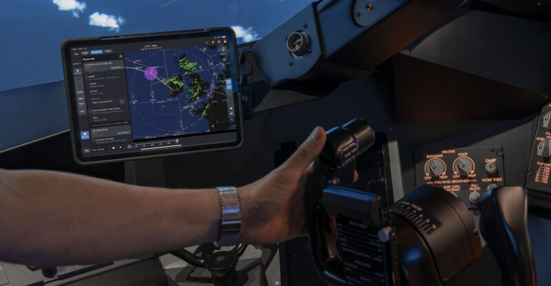 Inside the cockpit of a Boeing aircraft using Jepp Flight Deck Pro. Norse aircraft will be equipped with this.