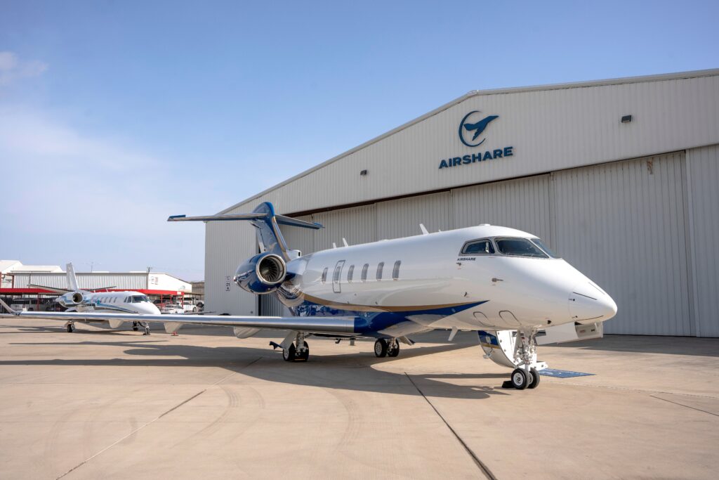 Airshare Challenger 350 at the hanger. 