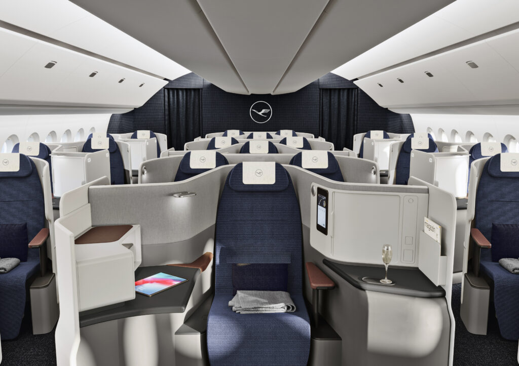 Allegris Voyager Class cabin on a Lufthansa aircraft. Part of the new Lufthansa new Allegris brand line