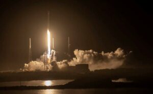 Falcon 9 expendable rocket lift-off. Eutelsat 10B satellite. Image: SpaceX