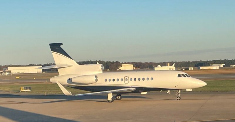 Dassault Falcon 900 parked on a sunny day