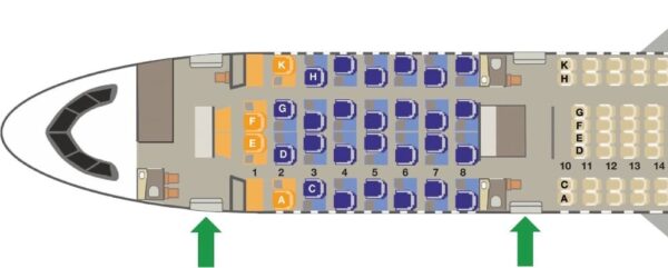 Condor's seatmap shows the Prime seats in yellow-gold and other seats in blue.