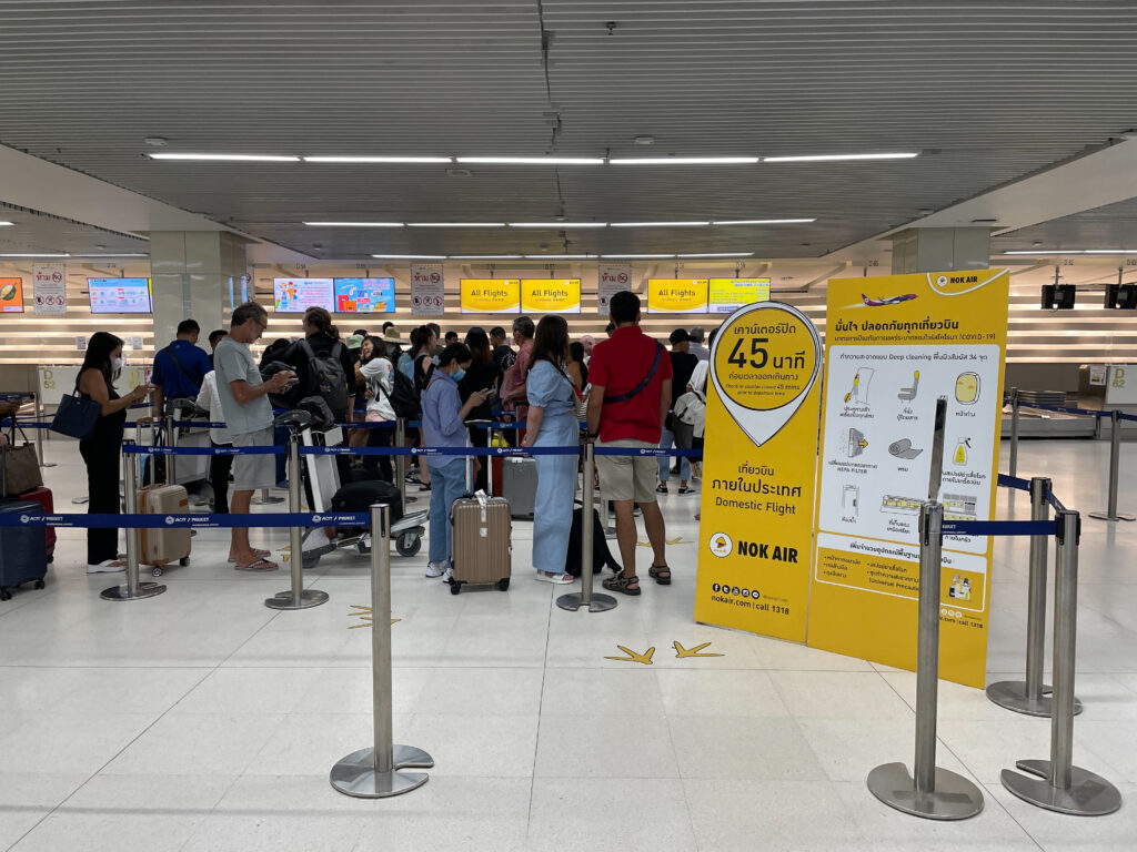 Checkin line at the airport.