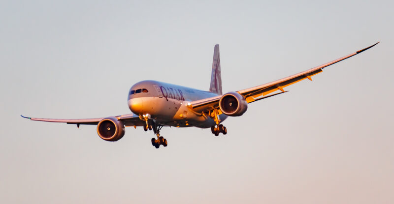 Qatar Airways Boeing 787-8 Dreamliner landing at Domodedovo international airport in Moscow on a nice evening. The aircraft is fitted with Thales IFEC hardware.