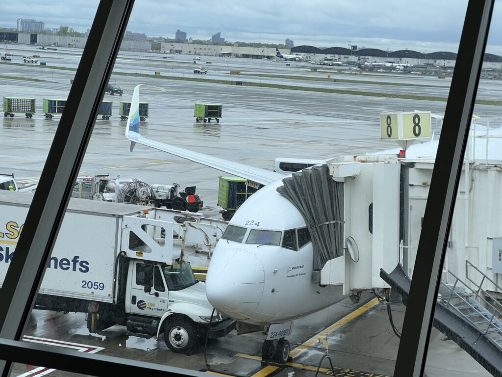 Alaska's Boeing 737-800 at the gate.