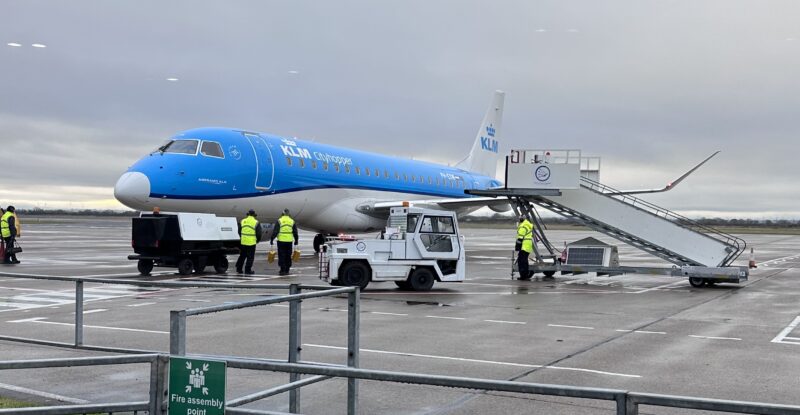 KLM E175 at the gate.