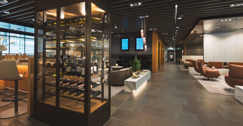 Wide view of the Lufthansa First Class Lounge in Terminal 2 at Munich Airport.