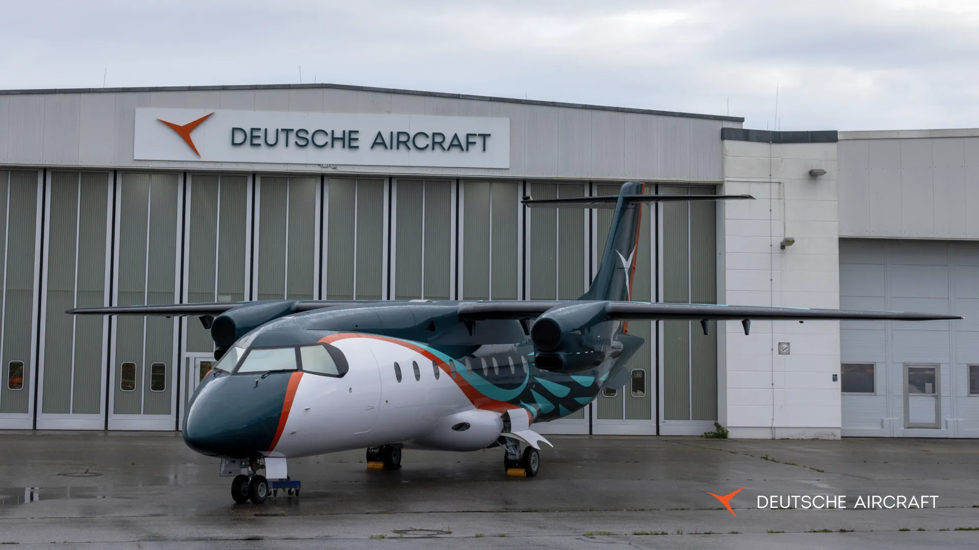 ディオーン　　エデュレ Press Release: D328eco test aircraft rolls out in defining