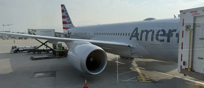 American Airlines 787-9P parked and ready to board. It is fitted with Viasat inflight Wi-Fi