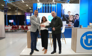 Pictured: Greg O’Gorman, Director of Ancillary Revenue at Ryanair, Michelle Tully, Retail Director for Ryanair, Retail inMotion, John Moriarty, CEO, Retail inMotion (at FTE EMEA, RDS, Dublin). Photographer: Steven McKenna