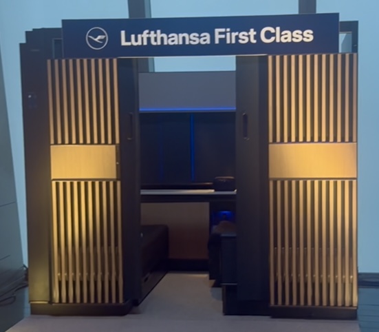 Lufthansa Allegris first class suite showcased in NY