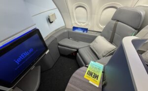 JetBlue Mint Studio Vantage Solo seat