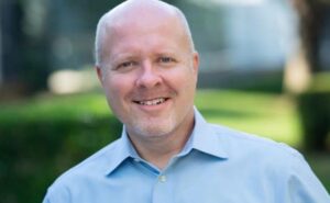 Headshot of Panasonic Avionics, and now Panasonic Connect CEO Ken Sain