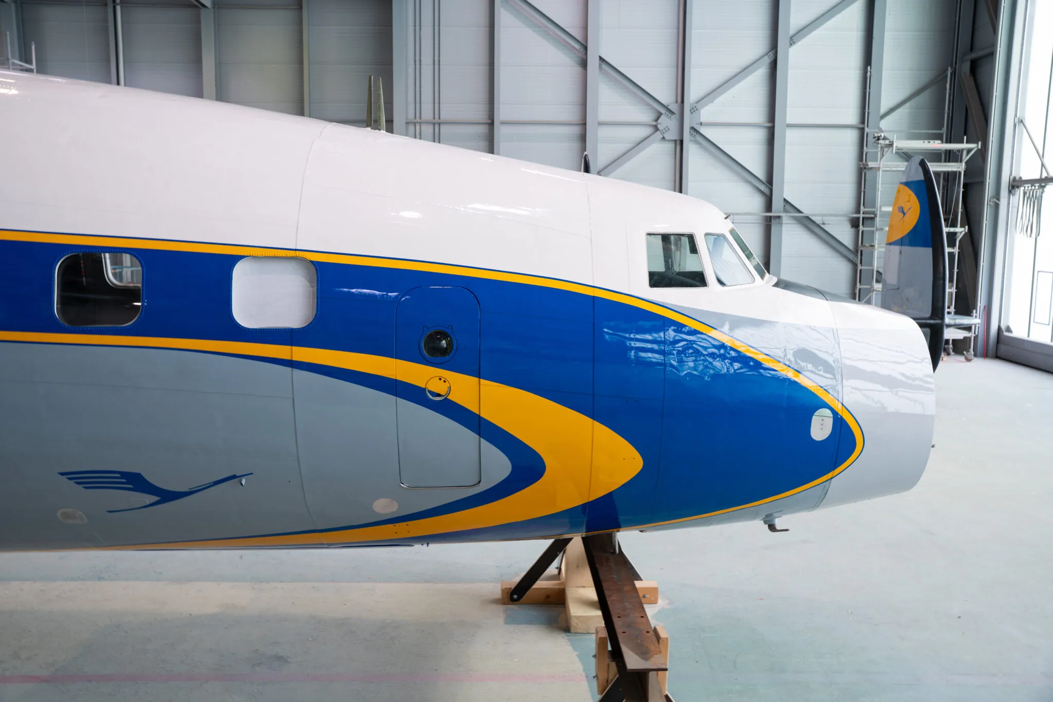 Press Release: Legendary Lockheed Super Star returns in original design ...