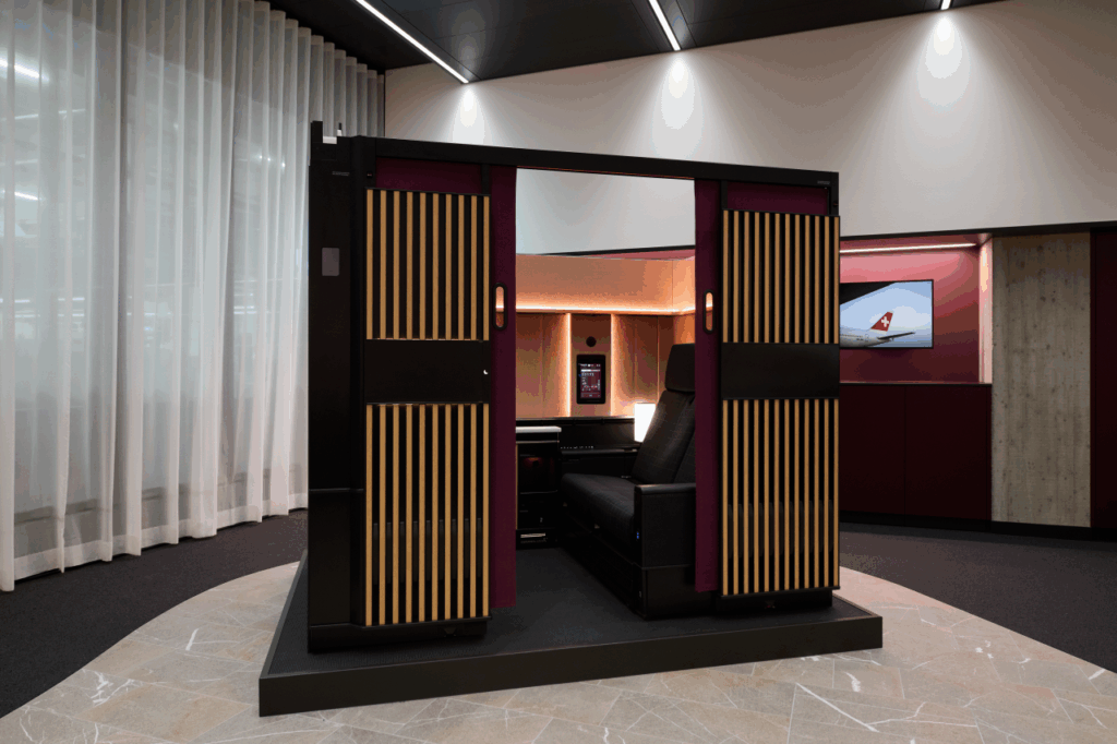 Mockup of the center-pair suite with wood effect.