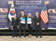 (From left) Jungkwan Kim, Minister of Trade, Industry and Energy, Republic of Korea; Walter Cho, Chairman and CEO of Korean Air and Hanjin Group; Stephanie Pope, President and CEO of Boeing Commercial Airplanes; and Howard Lutnick, United States Secretary of Commerce at the signing ceremony on August 25
