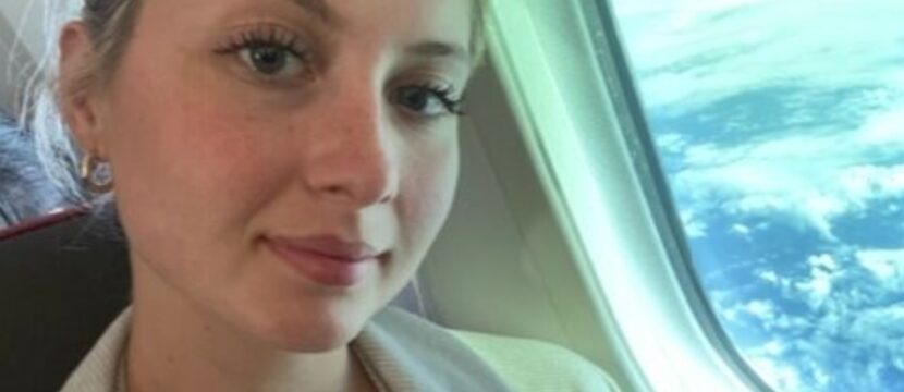 Selfie of the author, Reilly Oatridge, in standard economy class aboard American Airlines' 787-9 to Rome