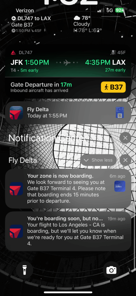 A screen shot of the passenger's mobile device showing the push notifications for boarding.