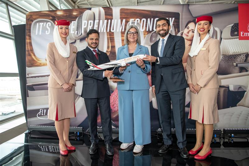 Emirates gifts Wesgro with a model Boeing 777 at the event in CPT
