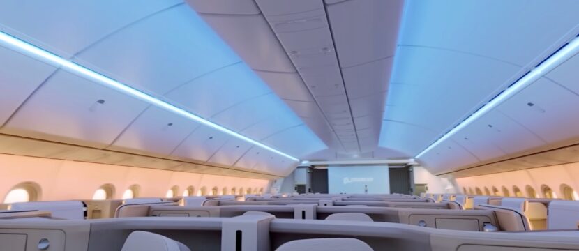 A wide cabin on this 777X widebody, made to look ever more spacious by removing the center overhead bin.