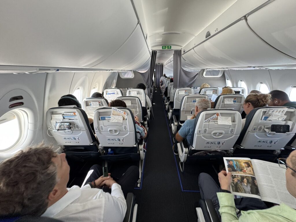The 2-3 all-economy interior of the Smartwings A220