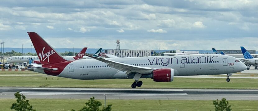 Virgin Atlantic 787 on takeoff
