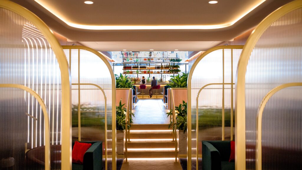 Lowered central lounge in Miami