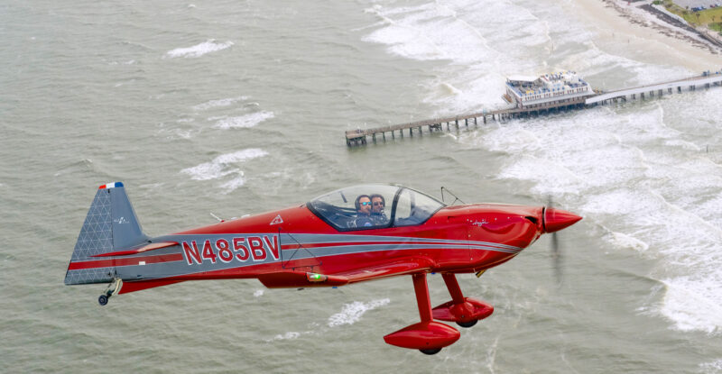 The AURA AERO Integral R flies over Daytona Beach to mark the opening of the company’s new manufacturing site and U.S. headquarters. The new facility will produce an electric version of the Integral R and will expand later to include the manufacturing of the ERA, an electric-hybrid 19-seat ERA regional aircraft.