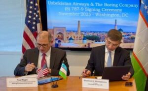 The agreement was signed by Shukhrat Khudaykulov, Chairman of the Board of Uzbekistan Airways, and Paul Righi, Boeing’s Vice President of Sales and Marketing.