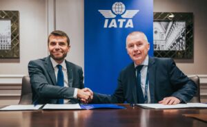Florian Guillermet, Executive Director of EASA, and Willie Walsh, Director General of IATA