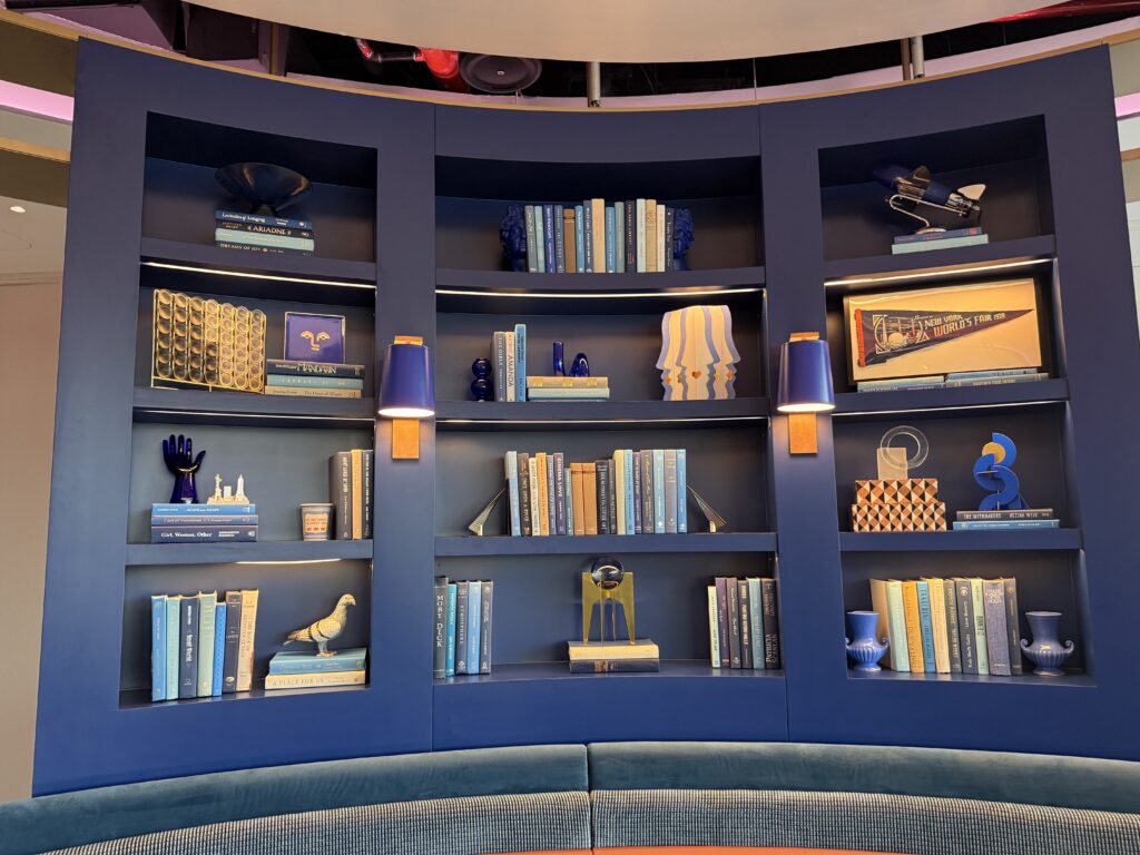 Bookshelf in BlueHouse