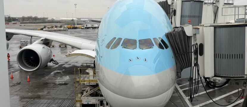 Korean Air A380 ready to board at the gate.