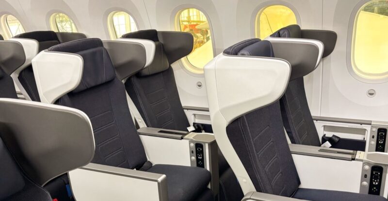 Winged privacy in Premium Economy on board a refitted British Airways 787-9