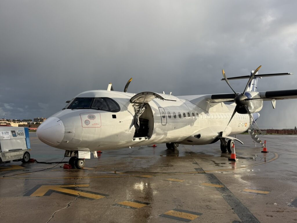 An Iberia ATR is ready for boarding.