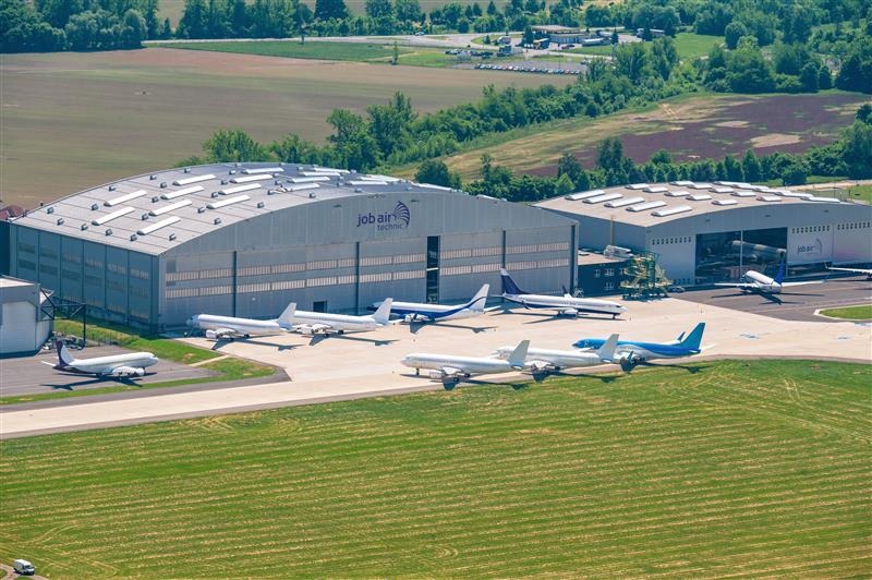 Job Air Technic hangar.