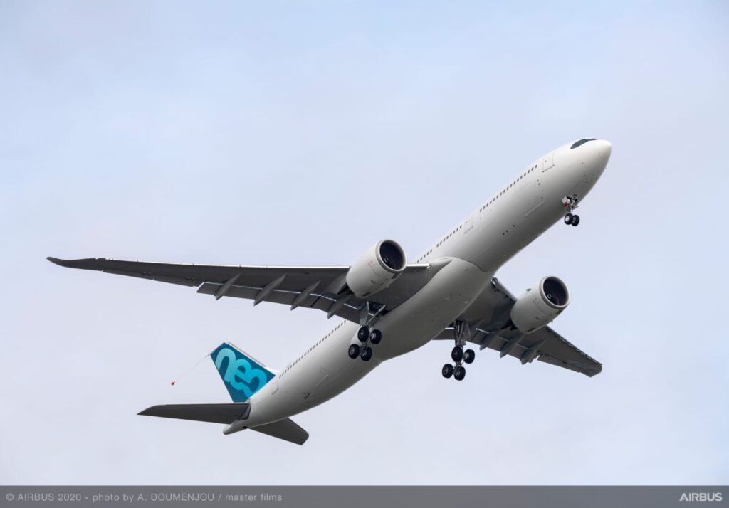 Airbus A330-900 in flight.