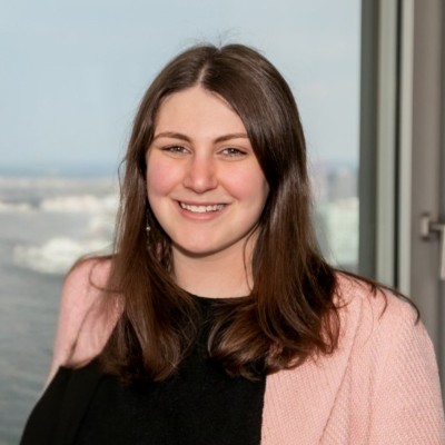 Lauren Kenealy, Marketing Director at women-owned company, Tapis