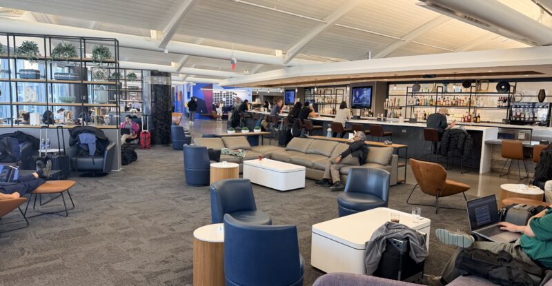 The United Club lounge is a vast open spacious with various forms of seating.