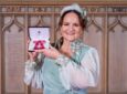 IPC Mouldings managing director Joanne Liddle accepts the MBE award