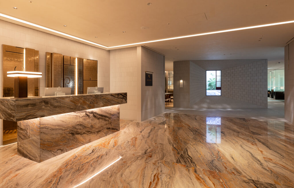 Beautiful accent lighting and marble floors in the Korean Air Incheon Prestige West Lounge