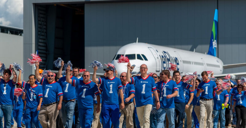 Airbus Mobile employees celebrate opening in 2016